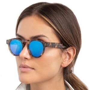 Illesteva Leonard Sunglasses in Tortoise / Blue Mirror (+ grey lenses)